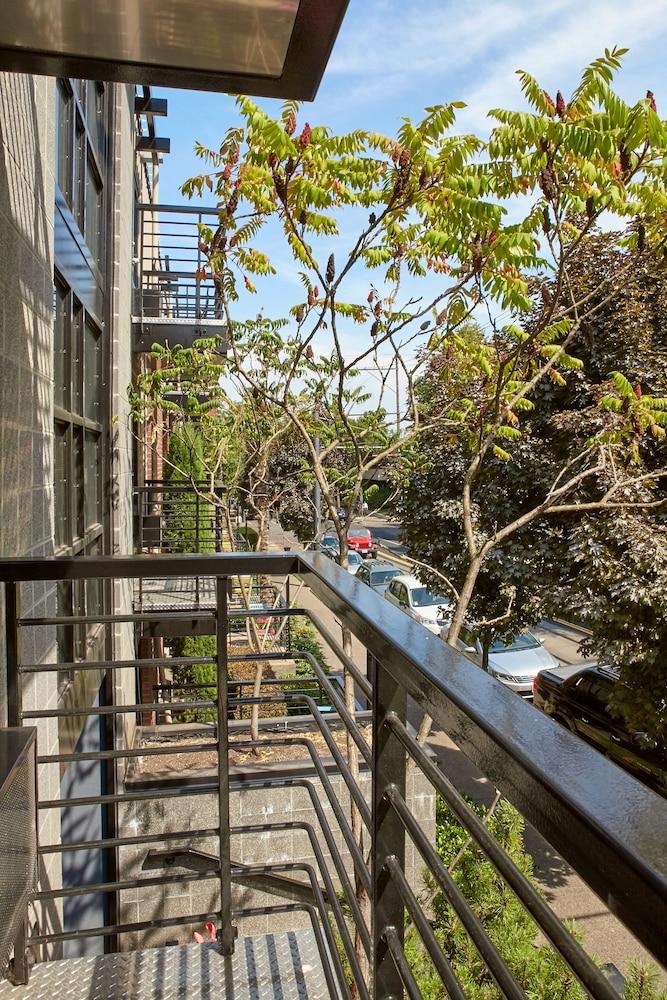 Inn At Northrup Station ポートランド エクステリア 写真