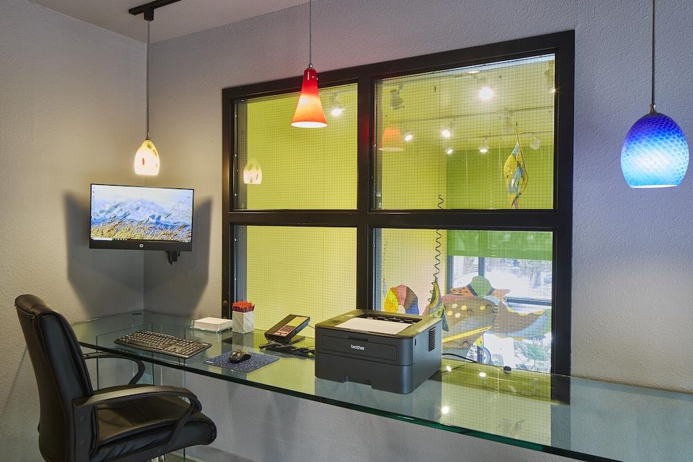 Inn At Northrup Station ポートランド エクステリア 写真